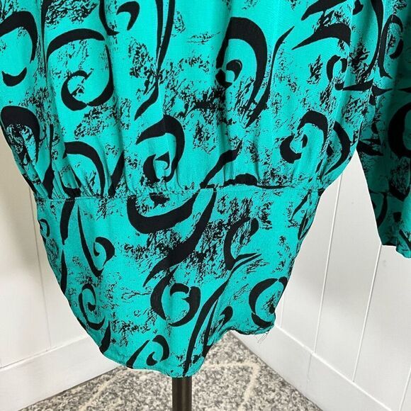Vintage Saint Jermaine Paris Womens 1X Button Front Tunic Top Green Black Swirls - Picture 10 of 16